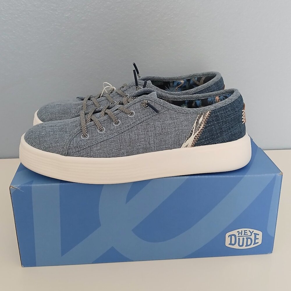 NWT Hey Dude Cody W Craft shoes Womens Blue Size W8 Sneakers